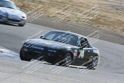 media/Nov-05-2023-CalClub SCCA (Sun) [[4ca13f3dad]]/Group 3/Offramp (Race)/